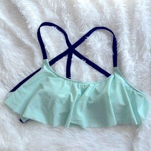 💫 FREE w/ BUNDLE! 💫  Victoria’s Secret aqua ruffle strappy bikini top sz M